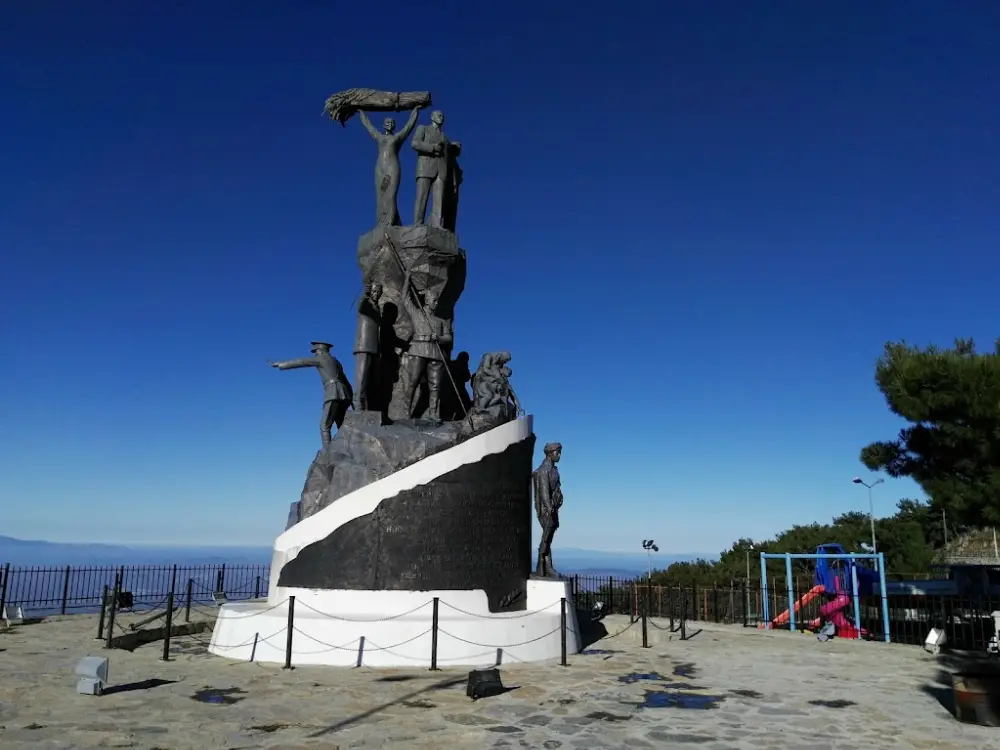 Yamanlardağı Tabiat Parkı — Kamp Alanları, Menemen · fotoğraf 2
