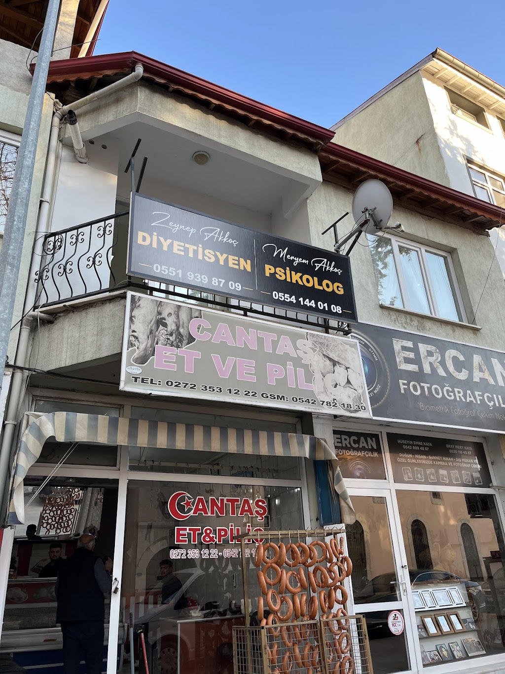 Psikolog Meryem Akkoç