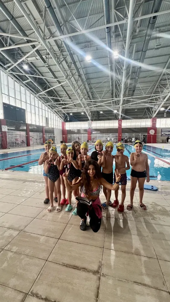 Samsun Kadın Yüzme — Yüzme Havuzları, Canik · fotoğraf 5