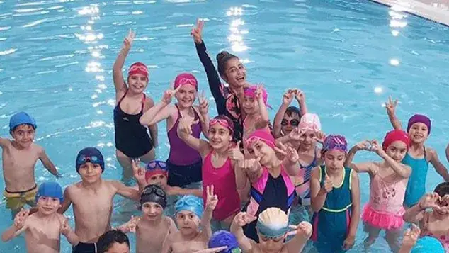 Samsun Kadın Yüzme — Yüzme Havuzları, Canik · fotoğraf 2