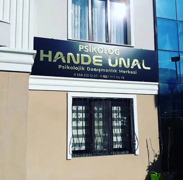 Psikolog Hande Ünal — Psikologlar, Merkez · fotoğraf 2