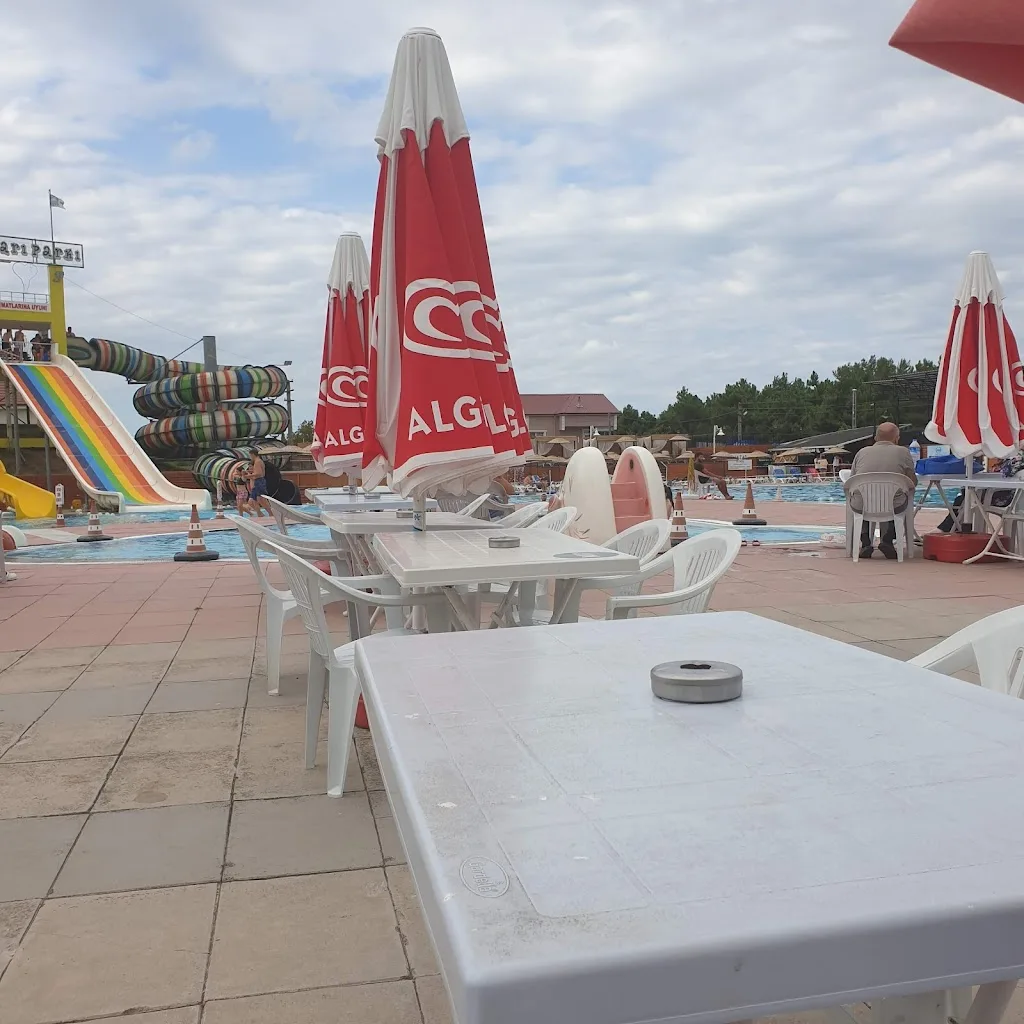 Engiz Aquapark — Yüzme Havuzları · fotoğraf 1