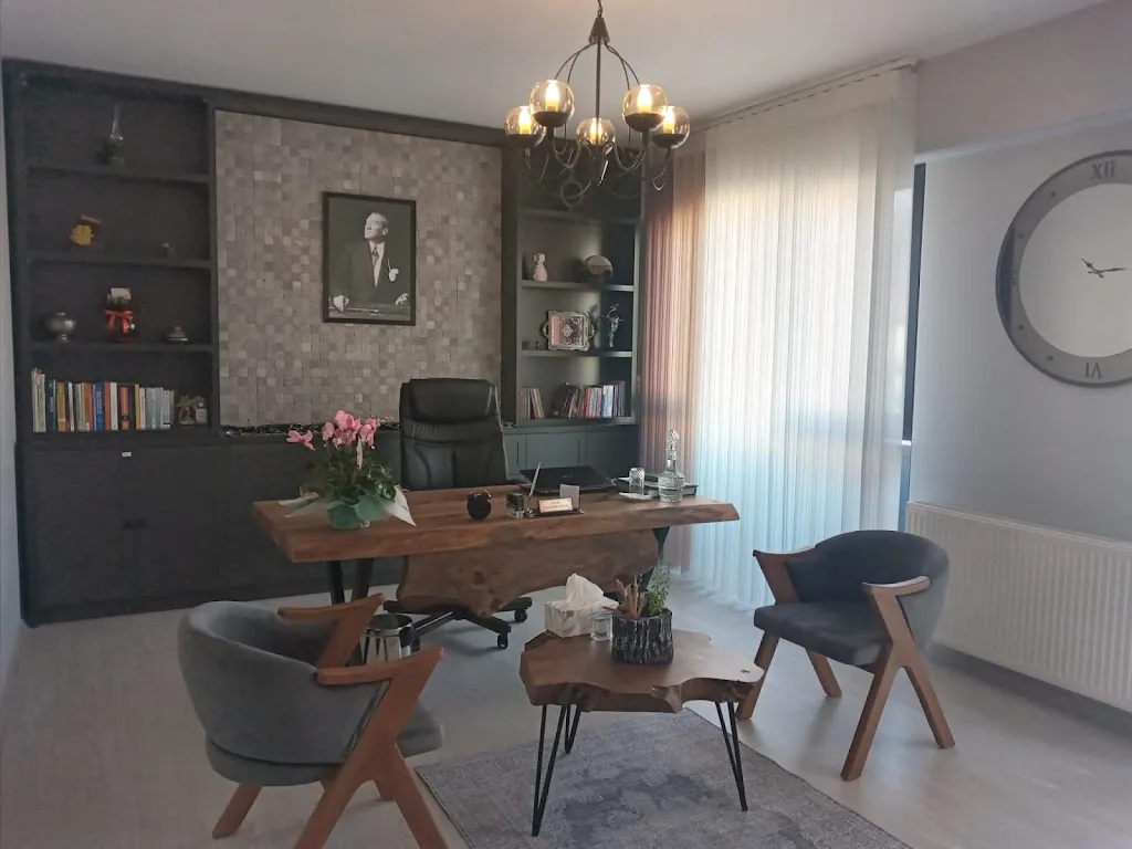 Uzm. Dr. Nadide GÜRSES TOKATLI — Psikologlar, Merkez · fotoğraf 1