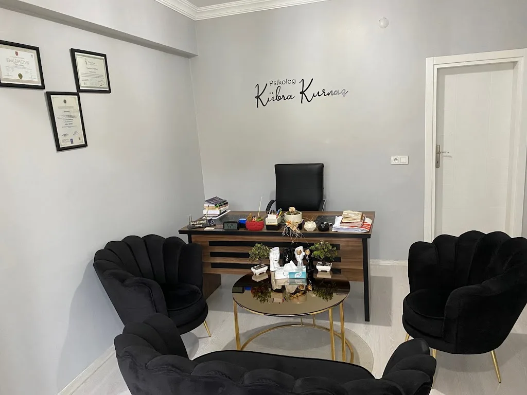 Merzifon Psikolog Kübra Kurnaz — Psikologlar, Merzifon · fotoğraf 1