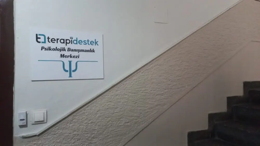 Ankara Psikolog | EMDR Terapisi | Terapi Destek — Psikologlar, Çankaya · fotoğraf 2