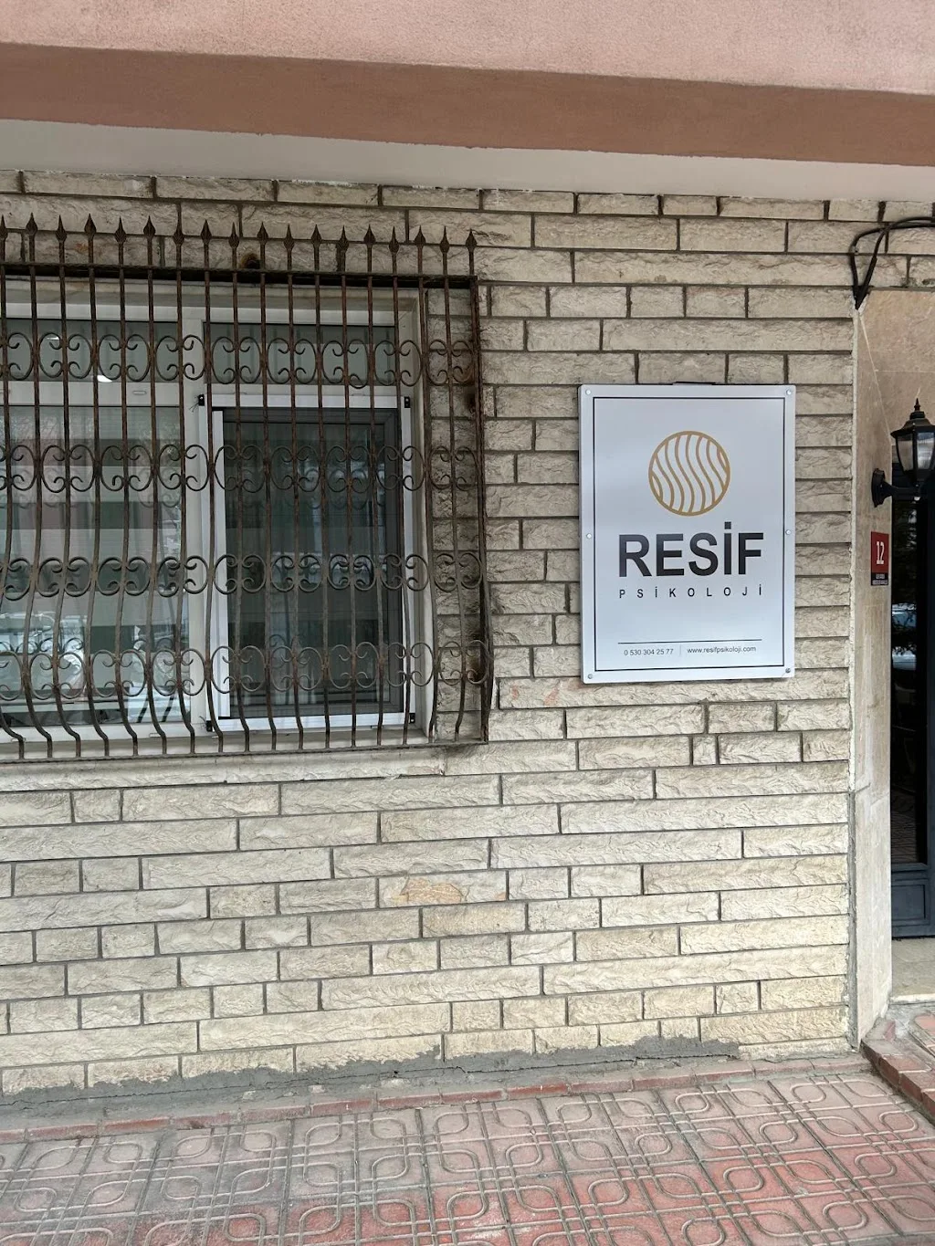 Ankara Psikolog | Resif Psikoloji — Psikologlar, Çankaya · fotoğraf 1