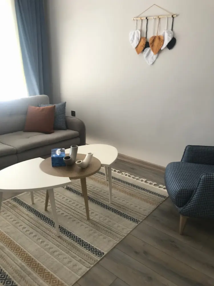 Psikolog Tuğçe Topcu — Psikologlar, Ayaş · fotoğraf 2