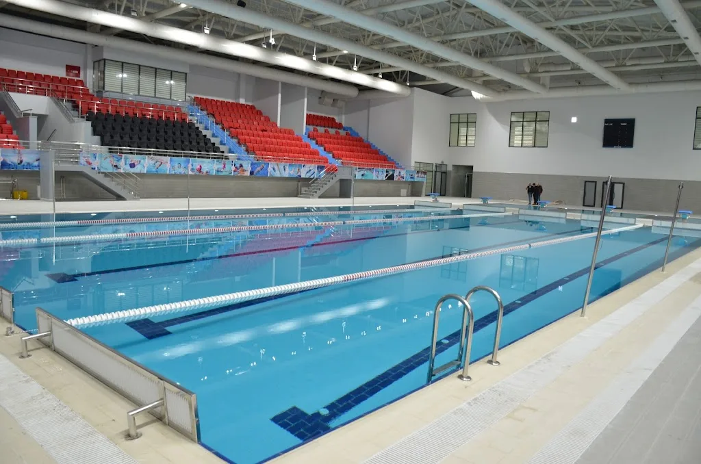 19 Mayıs Yarı Olimpik Yüzme Havuzu — Yüzme Havuzları · fotoğraf 1