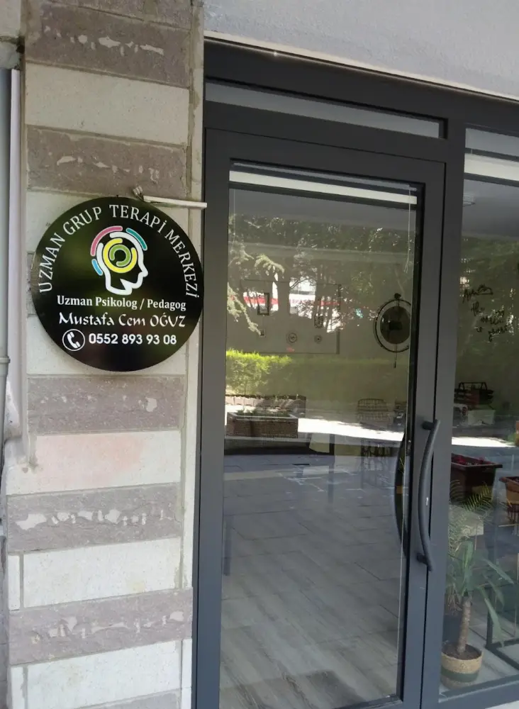 Uzman Psikolog Mustafa Cem Oğuz — Psikologlar, Çankaya · fotoğraf 3