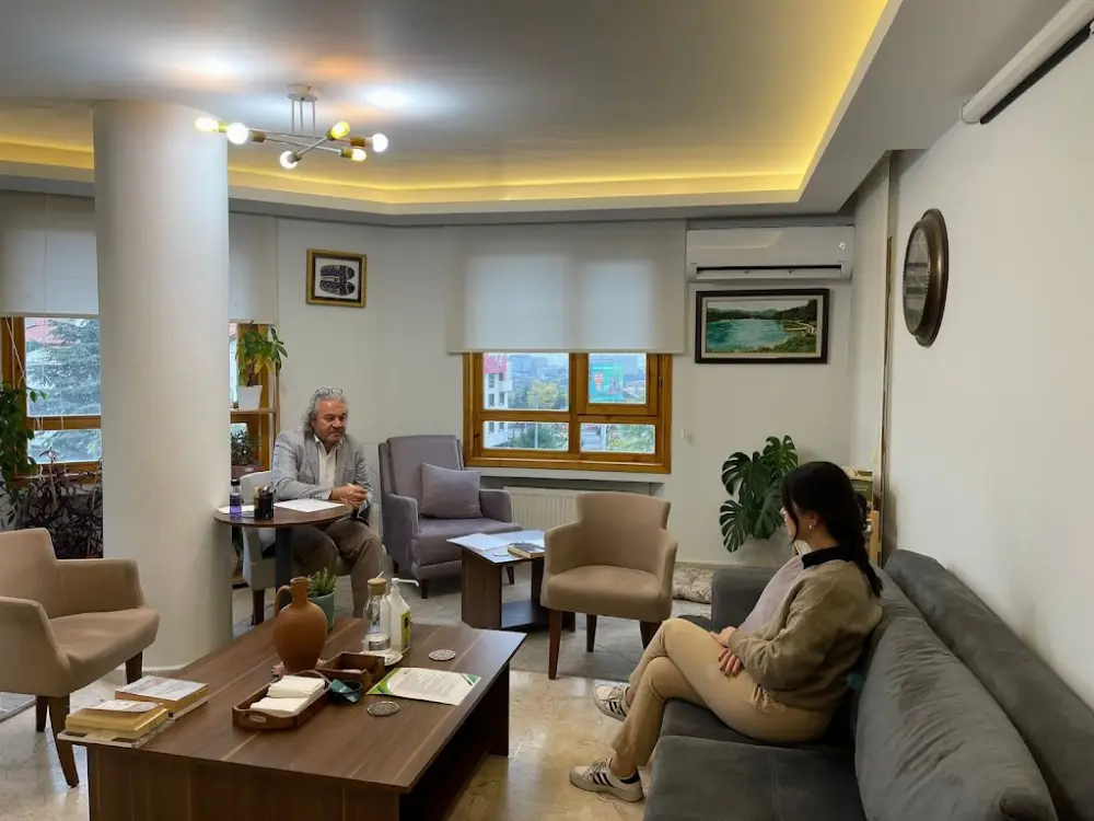 Eminterapi Merkezi — Psikologlar, Çankaya · fotoğraf 2