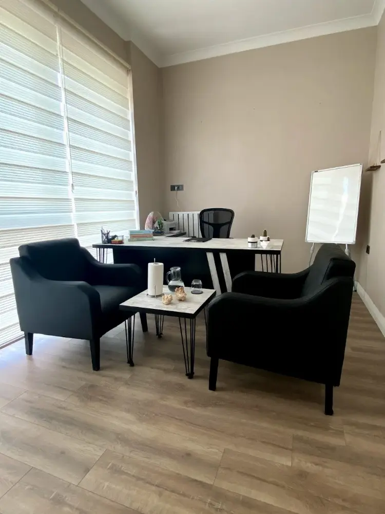 Ankara Psikolog | Uzman Psikolog Hilal Kara Yılmaz ( Çift terapisi - Cinsel terapi - EMDR - Oyun terapisi - Bireysel terapi ) — Psikologlar, Yenimahalle · fotoğraf 2