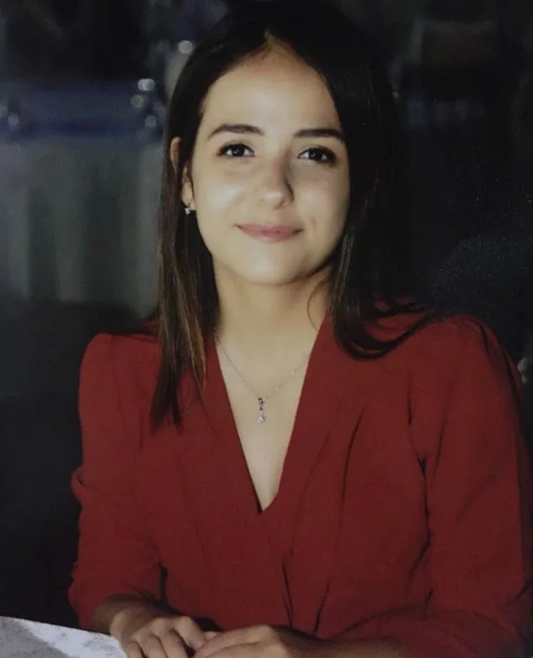Klinik Psikolog Ela Nur Öksüzer Arifoğlu (Yetişkin, Çocuk ve Ergen) — Psikologlar, Yenimahalle · fotoğraf 1