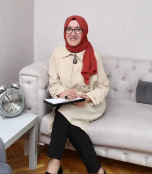Aile Danışmanı Zehra İnce Altuğ — Psikologlar, Keçiören · fotoğraf 1