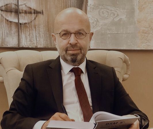 Dr. Psk. Erdal Usluer, Psikoloji