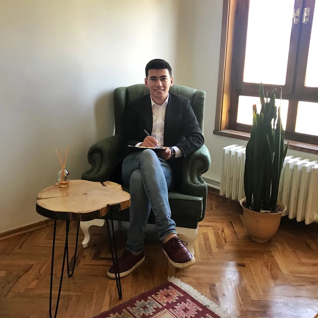 Uzman Psikolog Yasin İlker Psikoloji ve Danışmanlık Merkezi — Psikologlar, Çankaya · fotoğraf 1