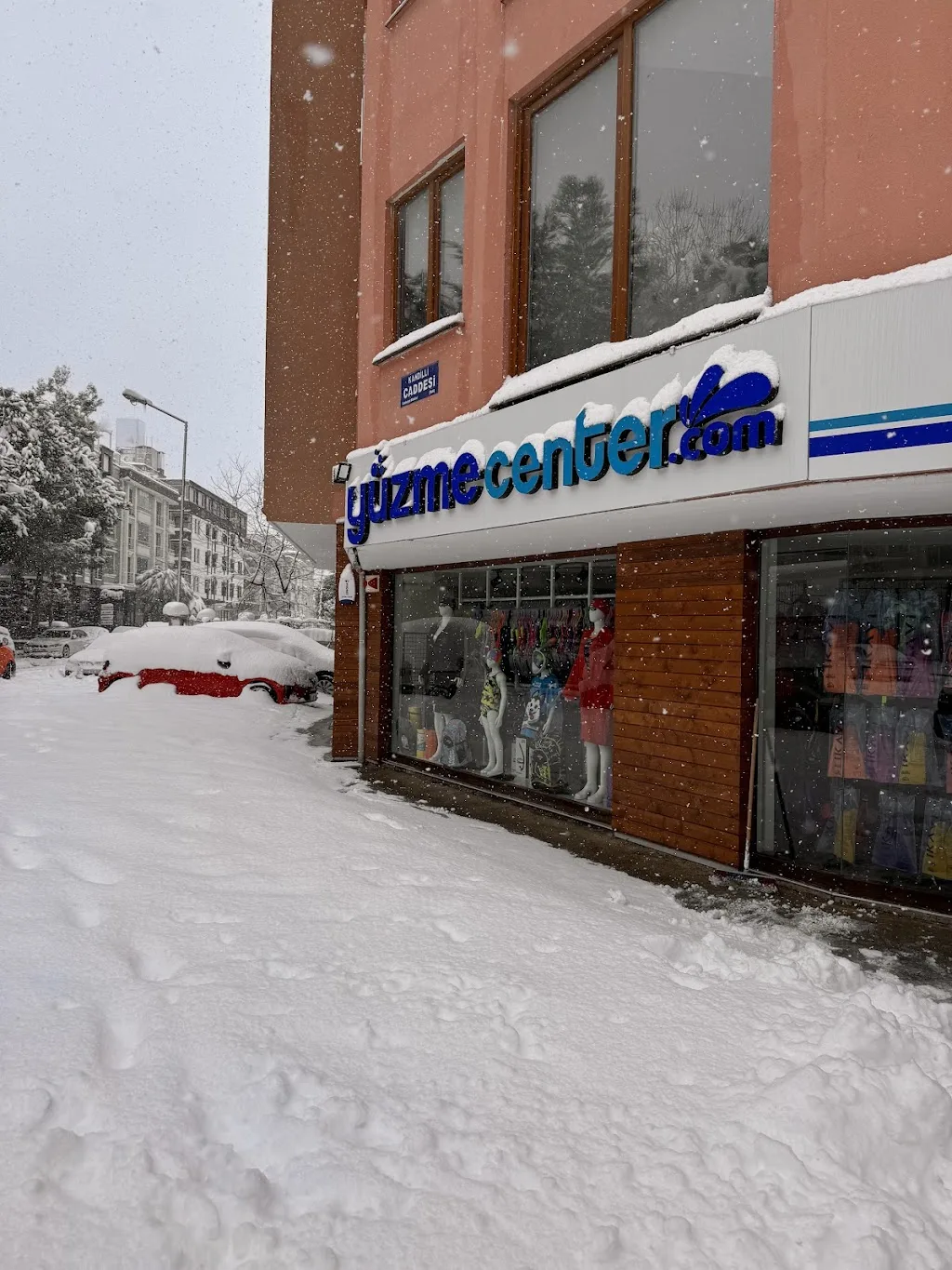 Yüzme Center — Yüzme Havuzları, Atakum · fotoğraf 1