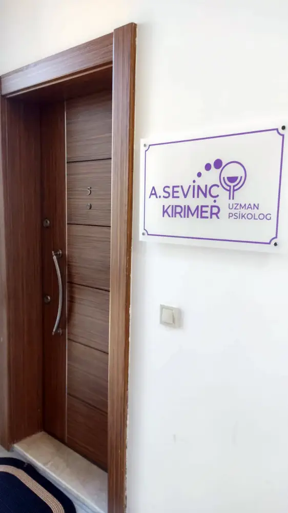 Uzman Psikolog Sevinç Kırımer — Psikologlar, Çankaya · fotoğraf 2