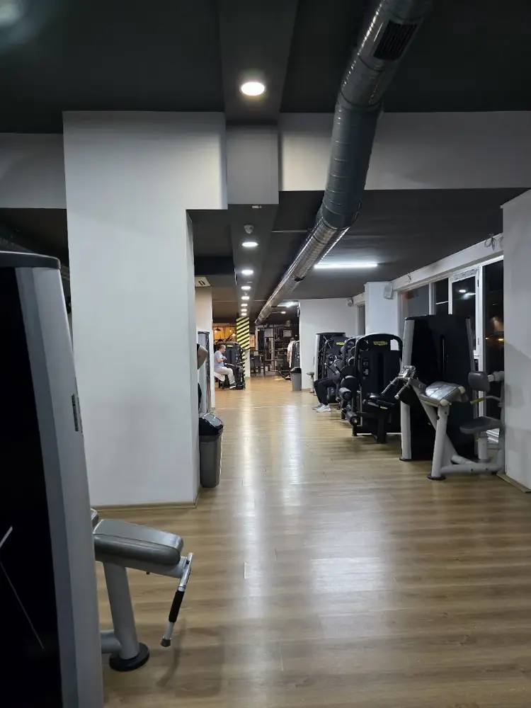 Gym Club Olympia — Yüzme Havuzları, İlkadım · fotoğraf 2