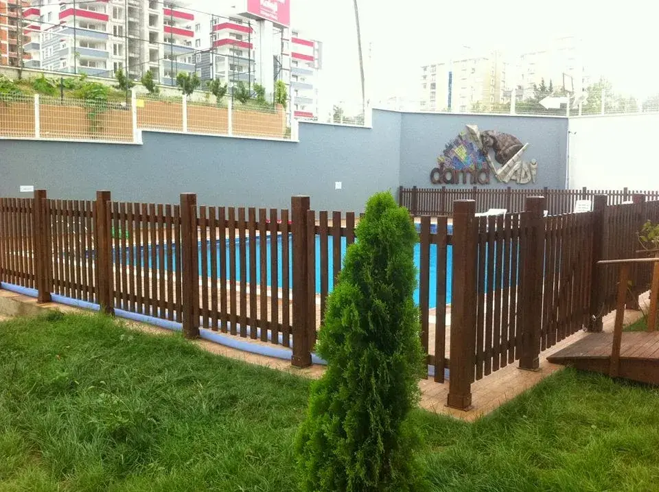 Damla vadi Sitesi Havuz Bası(SADECE SİTE SAKİNLERİ İÇİN) — Yüzme Havuzları, Canik · fotoğraf 2
