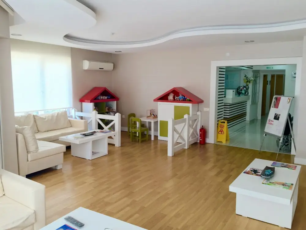 Dr. F. Volkan Yüksel Psikiyatrist-Psikoterapist-Cinsel Terapist (Antalya Psikoloji Merkezi) — Psikologlar, Muratpaşa · fotoğraf 4