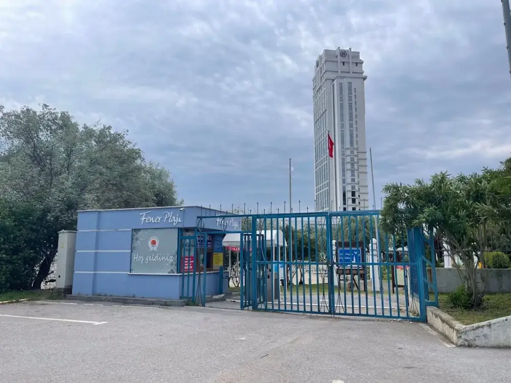 Fener Plajı — Yüzme Havuzları, İlkadım · fotoğraf 3