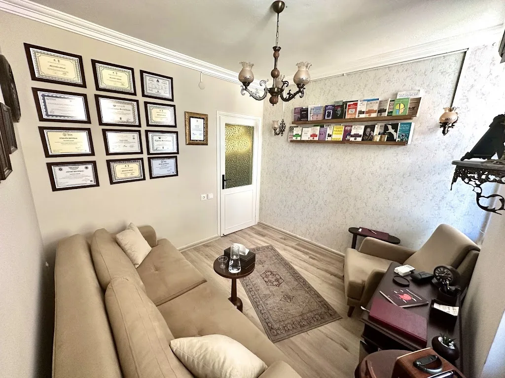 Psikolog Mustafa Akdağ (FİTPSİKO) — Psikologlar, Alanya · fotoğraf 1