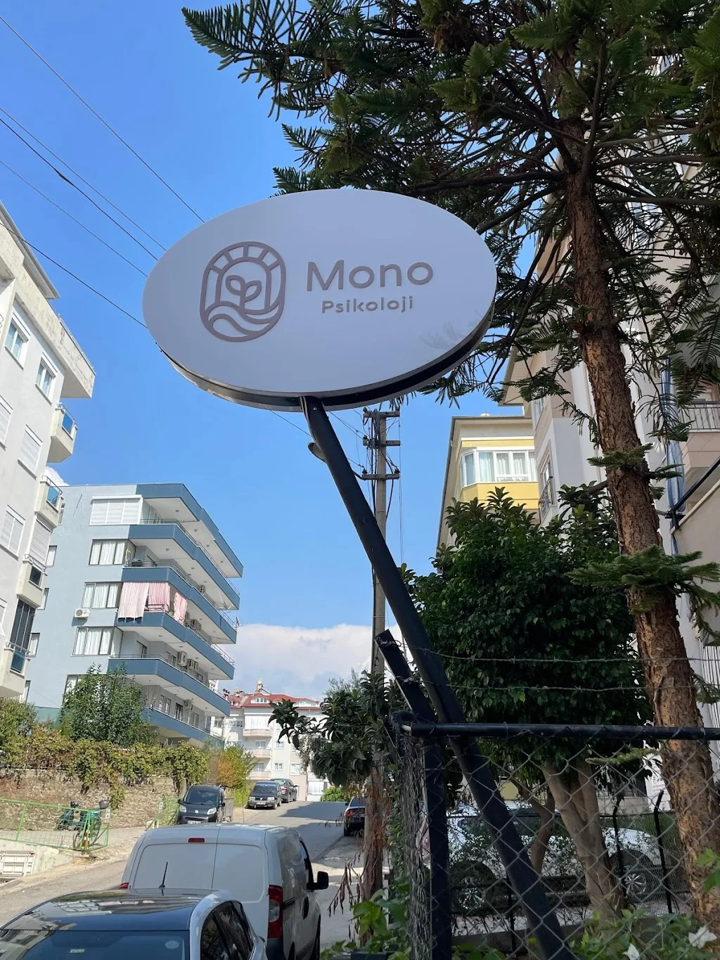 Uzman Klinik Psikolog Mert Devir — Psikologlar, Alanya · fotoğraf 1