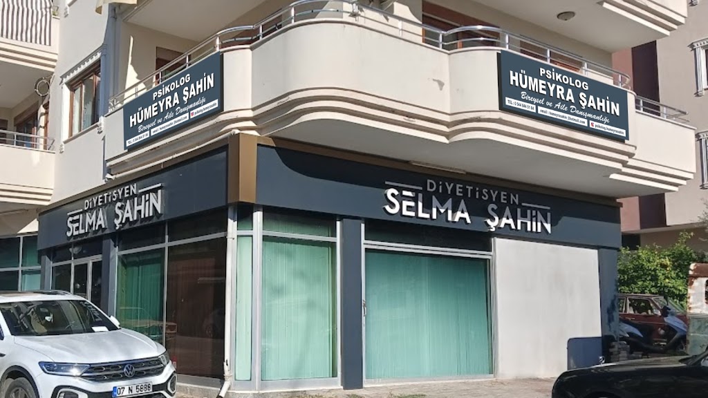 Uzman Psikolog Hümeyra Şahin