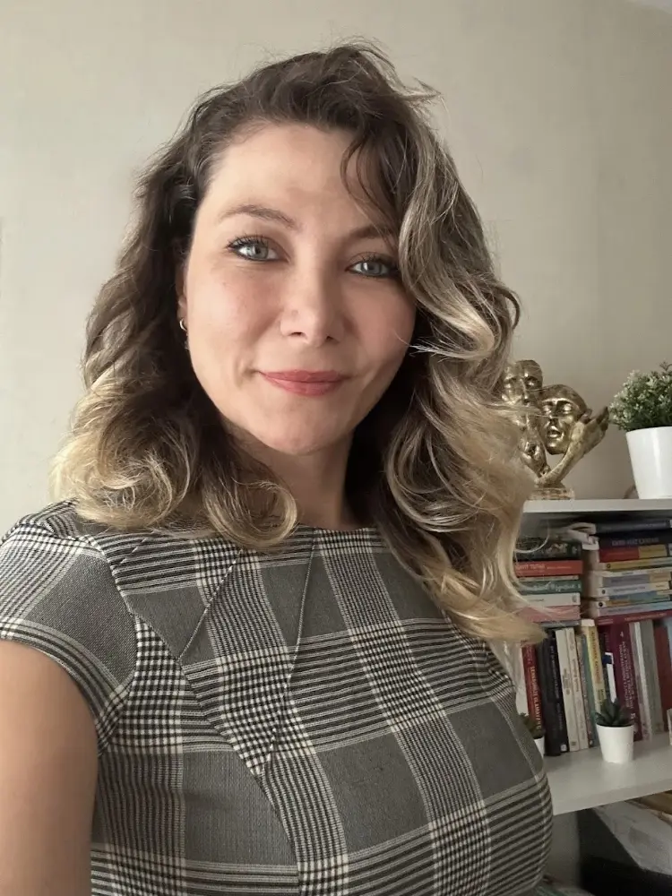 Psikolog Ayşenur Değermenci — Psikologlar, Muratpaşa · fotoğraf 2