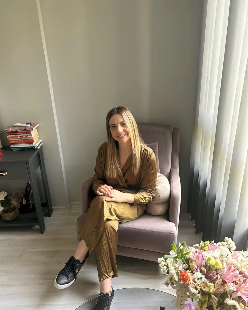 Antalya Psikolog Nilüfer Sekmen — Psikologlar, Muratpaşa · fotoğraf 1