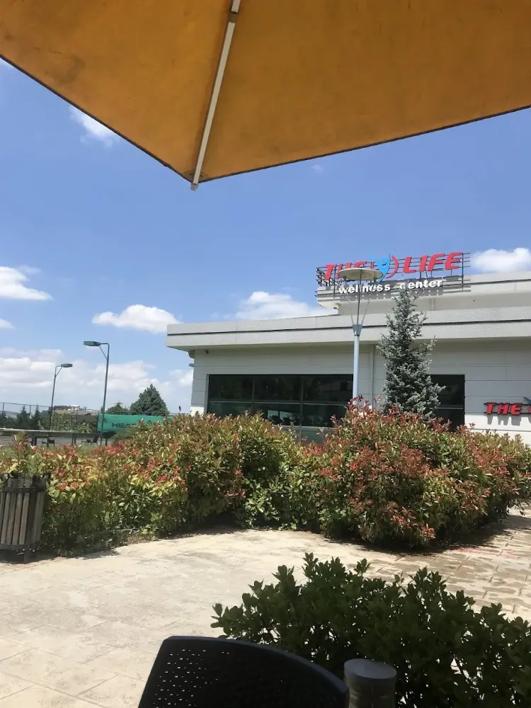 The life spor kompleksi — Yüzme Havuzları, Serdivan · fotoğraf 3