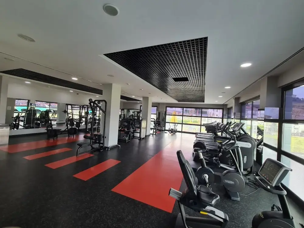 The life spor kompleksi — Yüzme Havuzları, Serdivan · fotoğraf 5