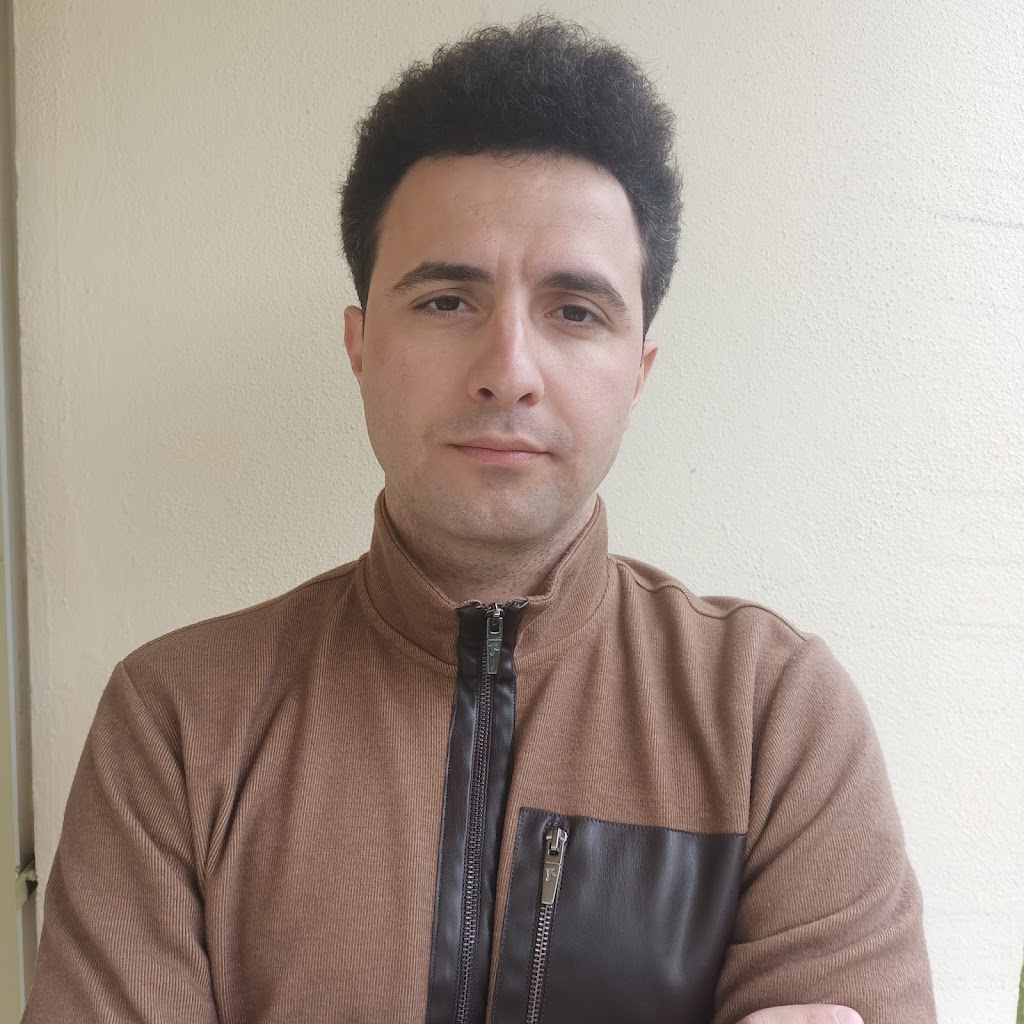 Psikolog Ümit Ömür SALAR