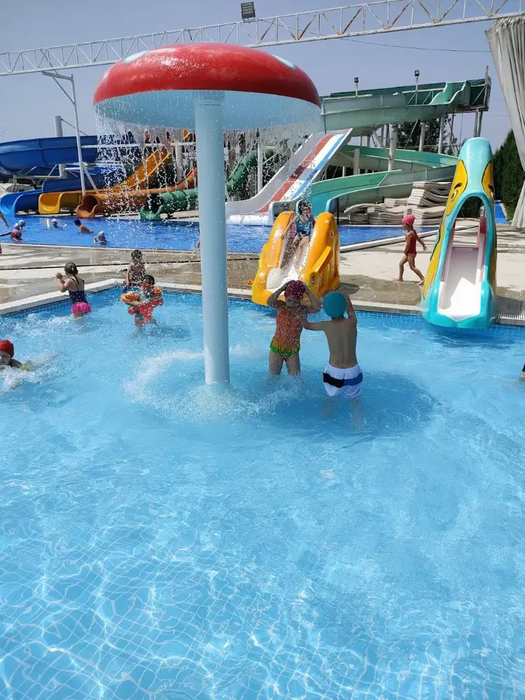 Hendek Aquapark — Yüzme Havuzları, Hendek · fotoğraf 2