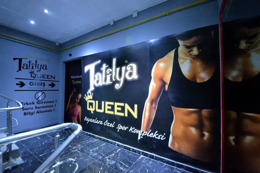Tatilya Queen Bayanlara Özel Spor Kompleksi — Yüzme Havuzları · fotoğraf 5