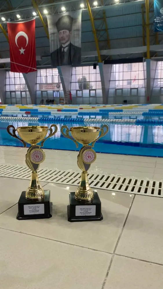 Nehrin Çocukları Spor Kulübü — Yüzme Havuzları, Adapazarı · fotoğraf 4