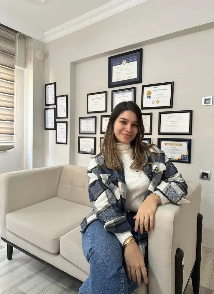 İrem Aydın Psikoloji — Psikologlar, Efeler · fotoğraf 2