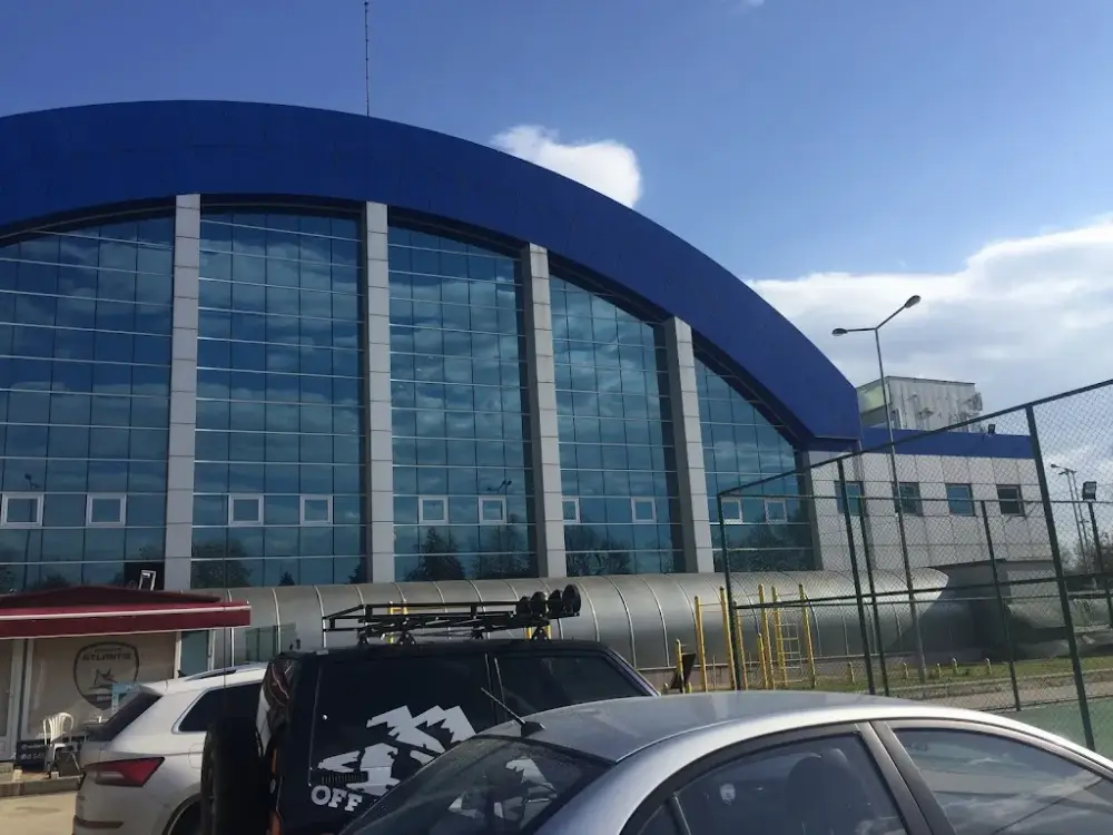 Olimpik Havuz — Yüzme Havuzları, Adapazarı · fotoğraf 2