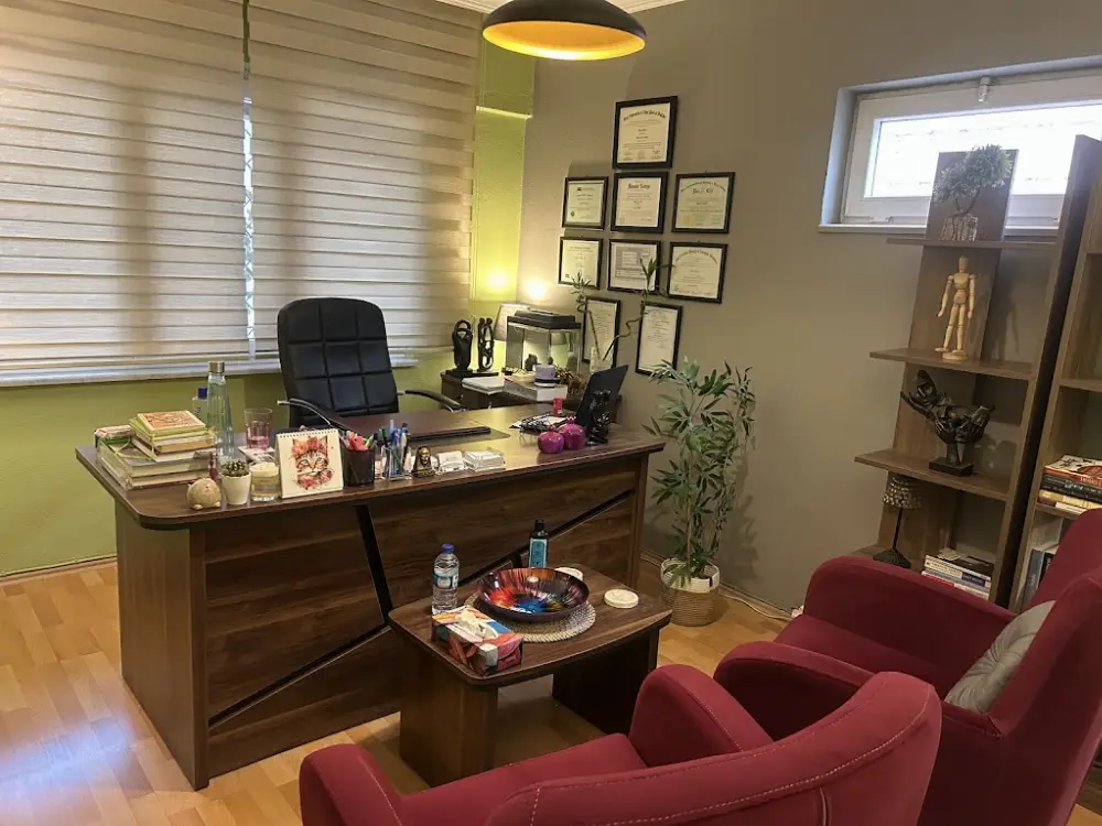 Uzman Klinik Psikolog Sibel Bilir — Psikologlar, Efeler · fotoğraf 2