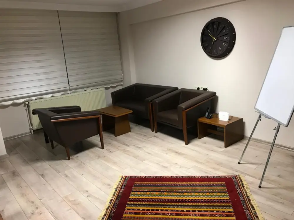 Gamze Demirel Şahinci Psikolojik Danışma Merkezi — Psikologlar, Efeler · fotoğraf 3