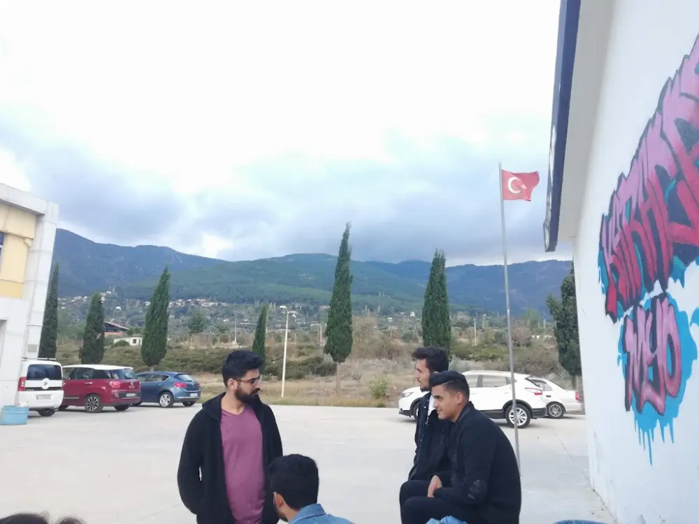 Karacasu Memnune İnci Meslek Yüksekokulu — Psikologlar, Karacasu · fotoğraf 3