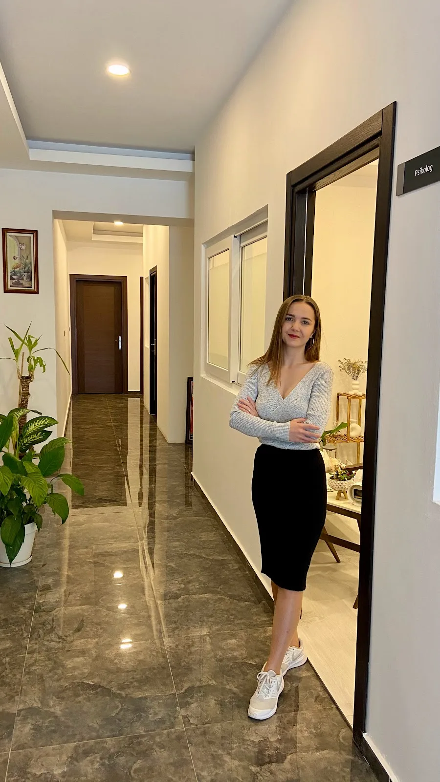 Kuşadası Psikolog - Merve Işık Uğurlu — Psikologlar, Kuşadası · fotoğraf 1