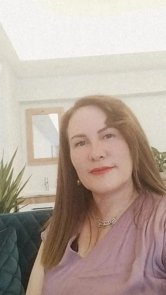 Uzm. Dr. Ülgen Kalelioğlu muayenehanesi — Psikologlar, Nazilli · fotoğraf 3