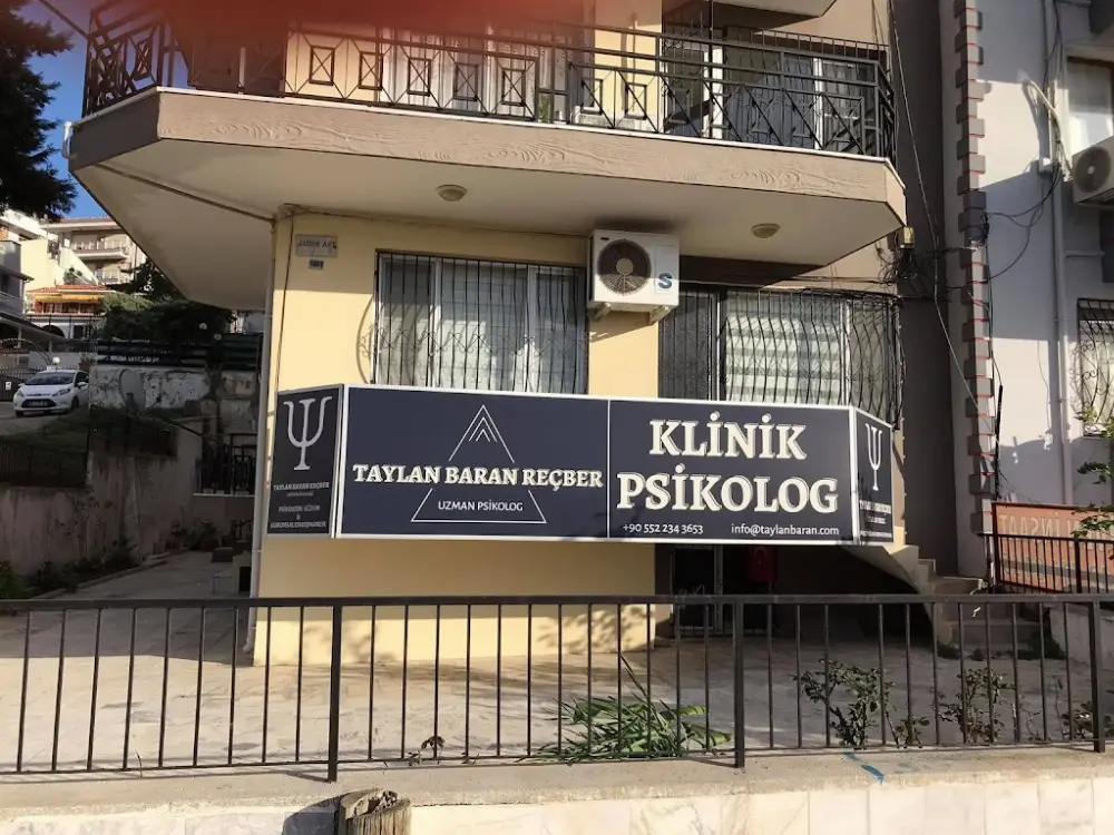 Taylan Baran Reçber | Klinik Psikolog | Kuşadası — Psikologlar, Kuşadası · fotoğraf 2