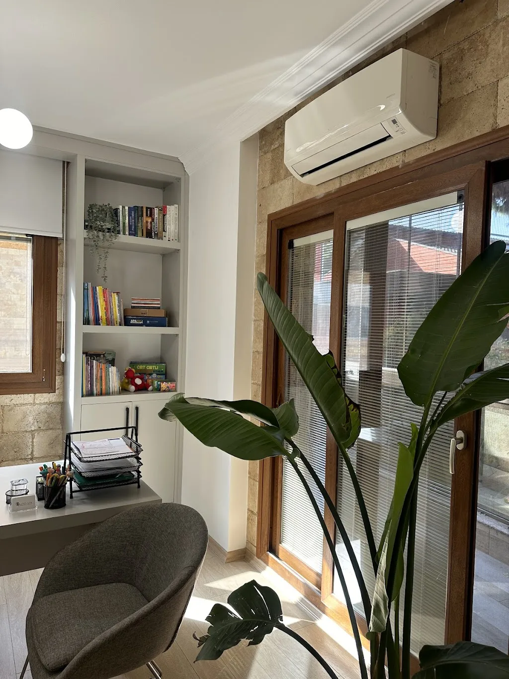 Klinik Psikolog Tuğba Yazıcı — Psikologlar, Kuşadası · fotoğraf 1