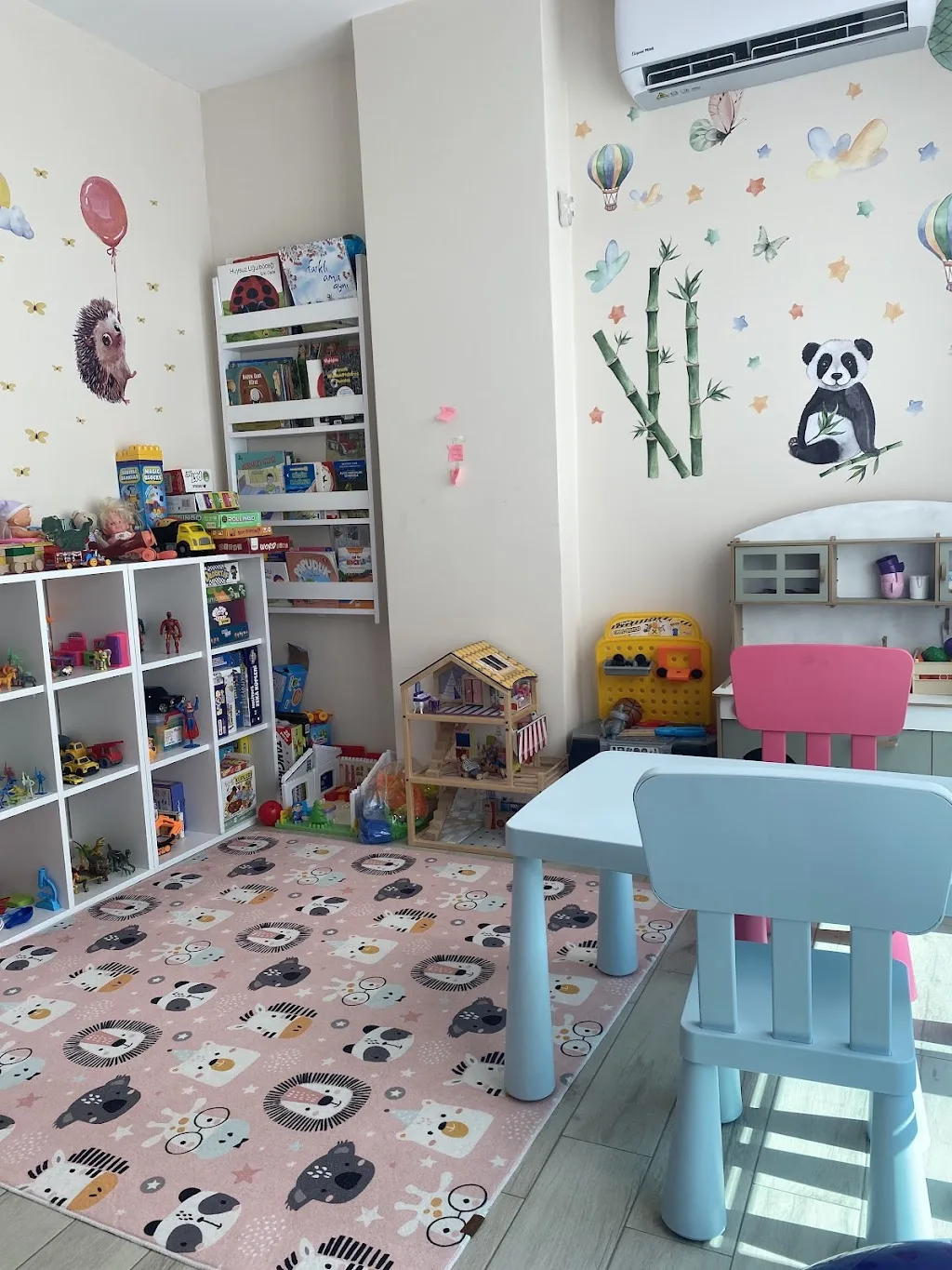 Ada Psikoloji Uzman Klinik Psikolog Ayça Mahir — Psikologlar, Altıeylül · fotoğraf 1