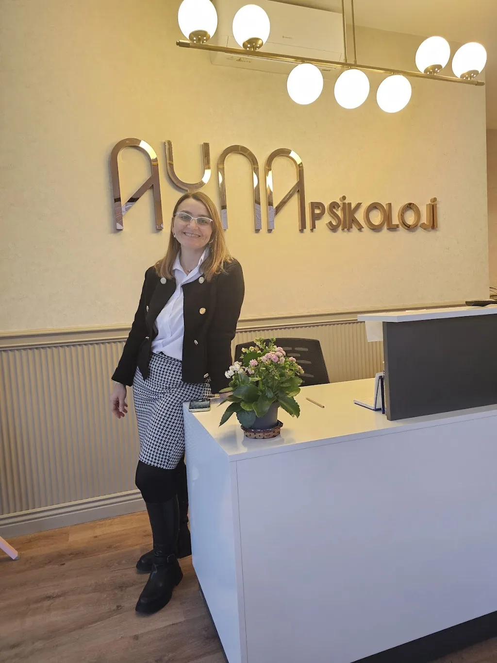 Ayna Psikoloji — Psikologlar, Altıeylül · fotoğraf 1