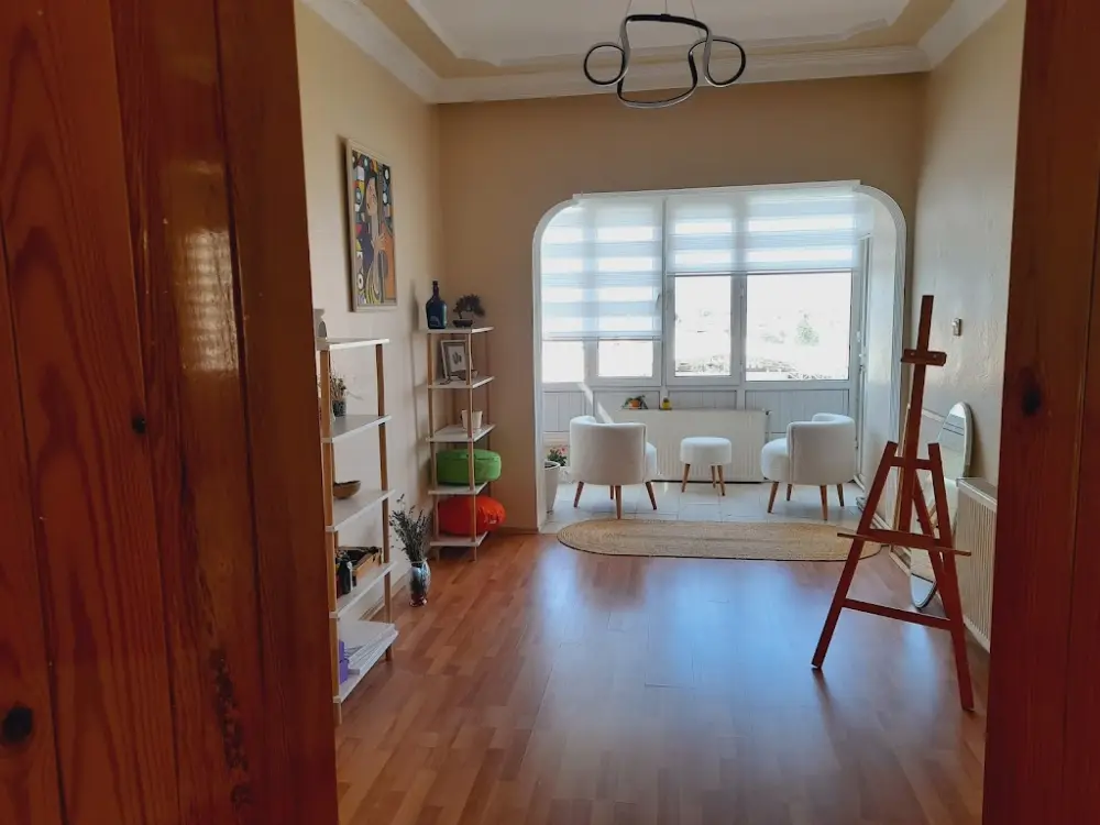 İlk Nefes Danışmanlık Meltem Şahiner — Psikologlar, Ayvalık · fotoğraf 2