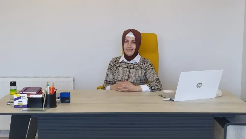 Psikiyatrist Uzm. Dr. Hacer KONUKÇU — Psikologlar, Ayvalık · fotoğraf 3