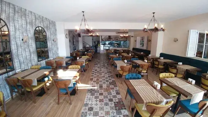 Sakız Alsancak Restoran Konak — Akdeniz mutfağı, Konak · fotoğraf 2